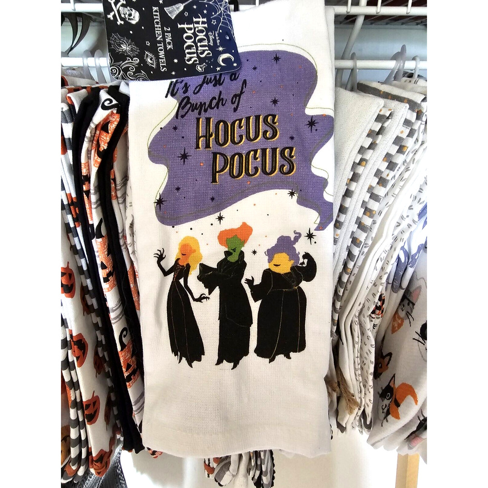 Disney Its A Bunch Of Hocus Sanderson Sisters 2 pc Kitchen Towels Halloween